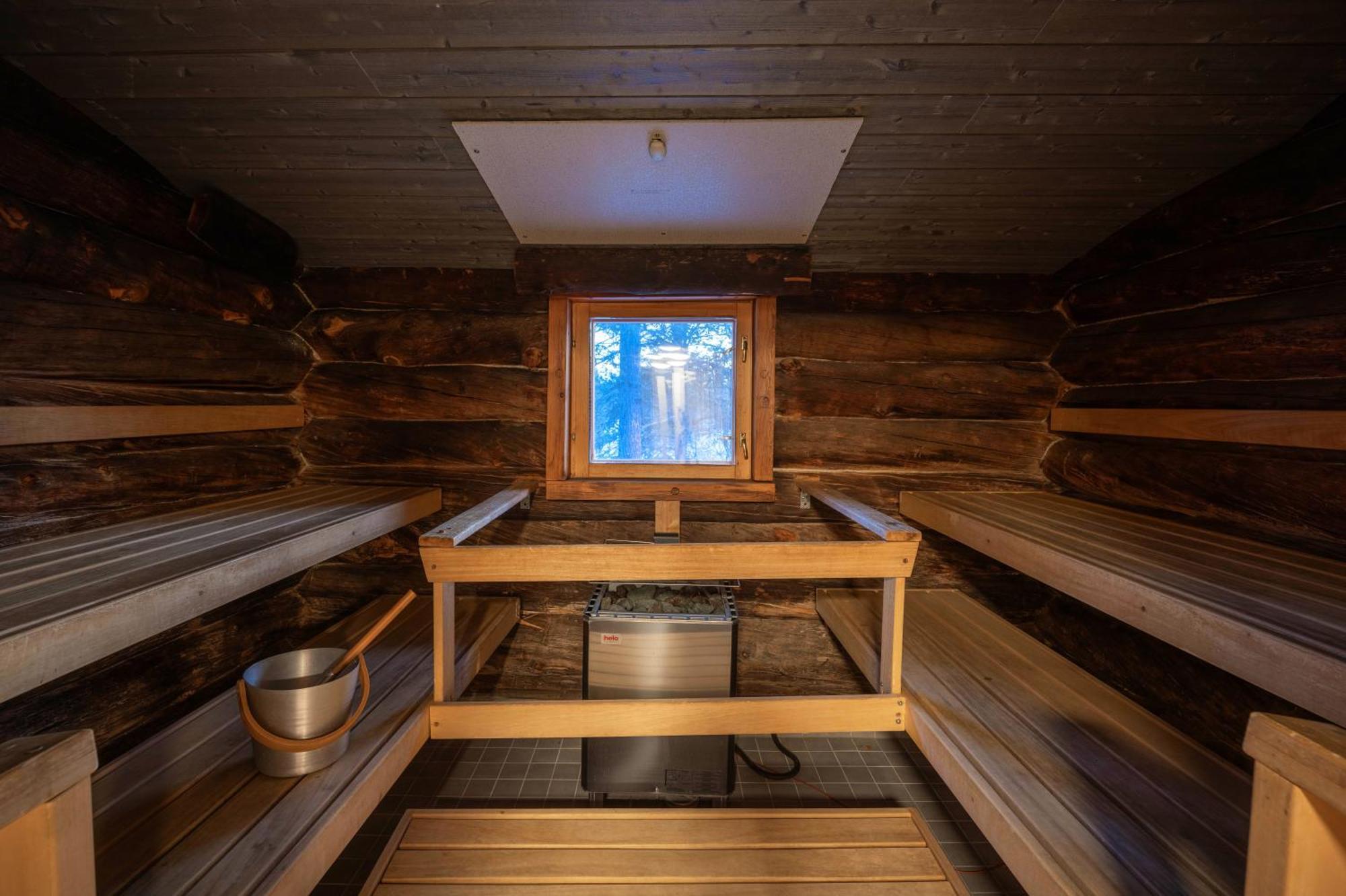 Kuukkeli Log Houses Aurora Resort Saariselkä Exteriör bild
