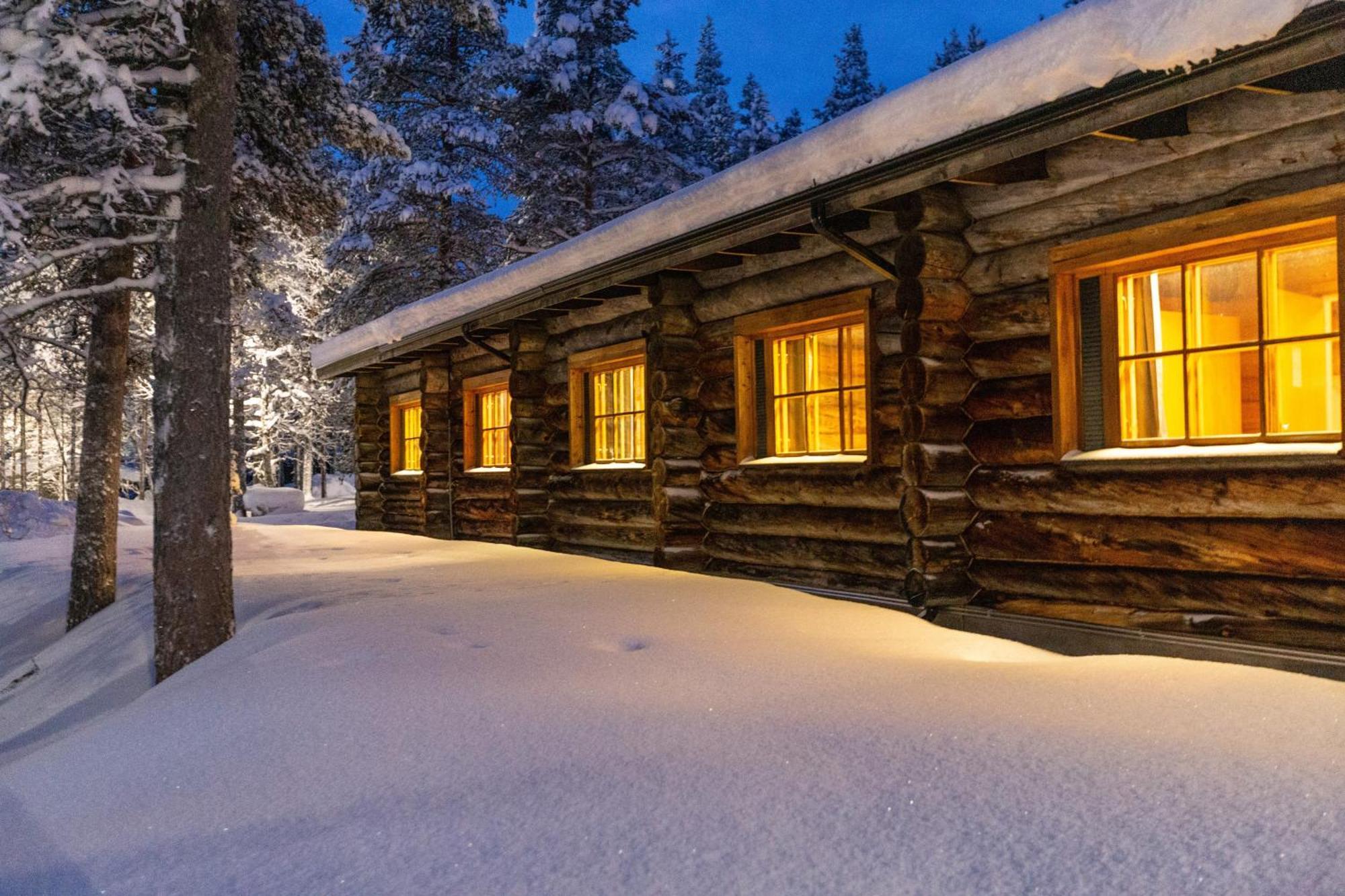 Kuukkeli Log Houses Aurora Resort Saariselkä Exteriör bild
