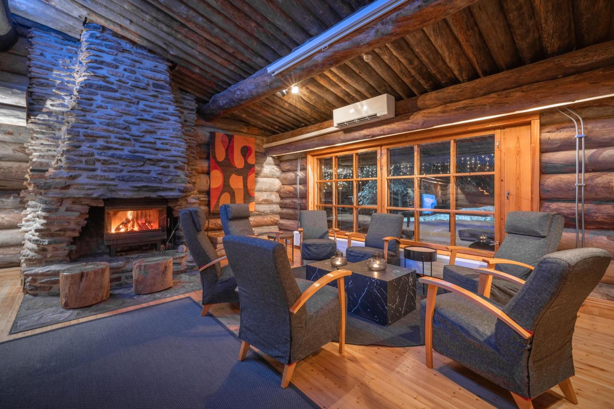 Kuukkeli Log Houses Aurora Resort Saariselkä Exteriör bild
