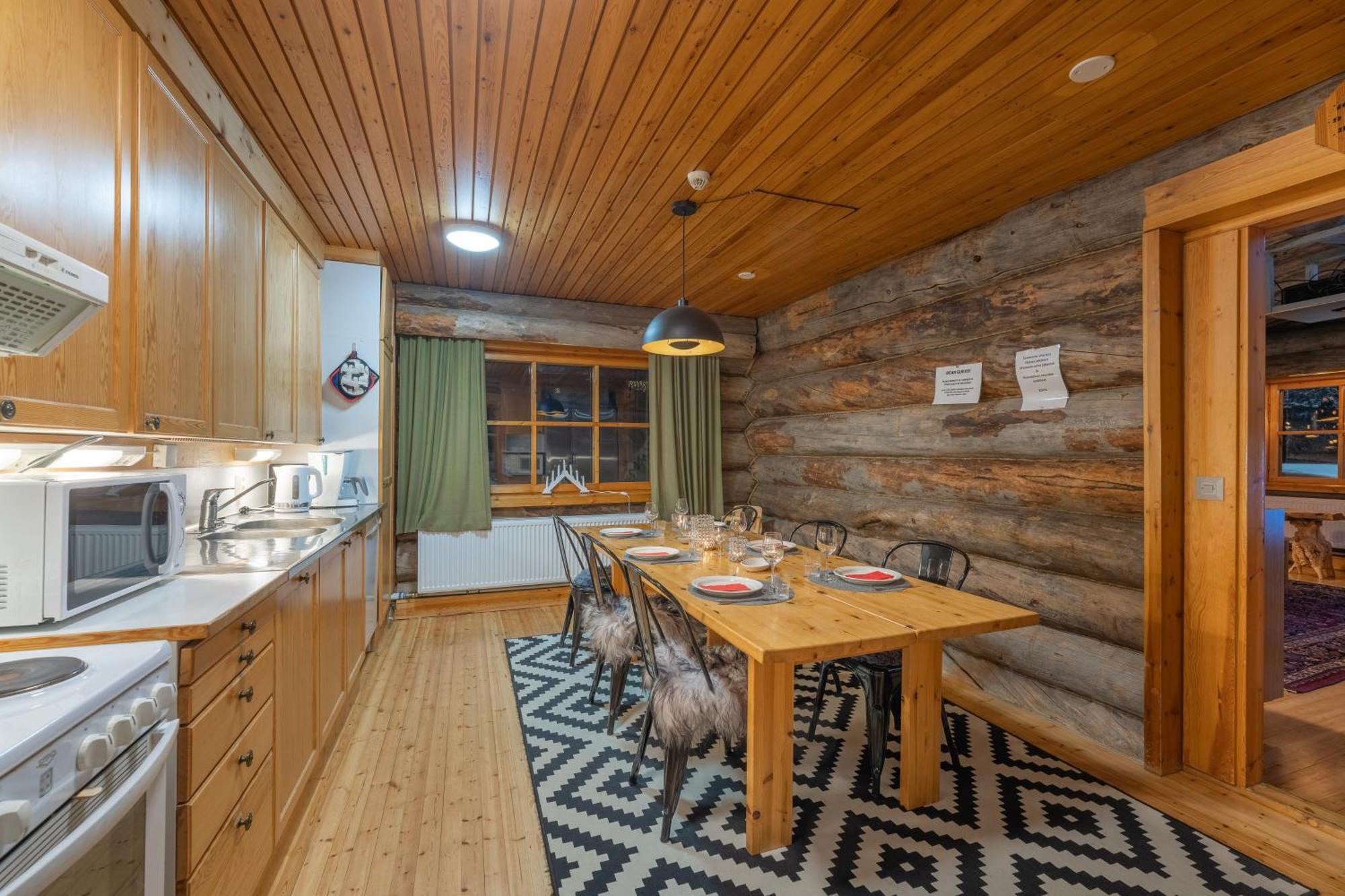 Kuukkeli Log Houses Aurora Resort Saariselkä Exteriör bild