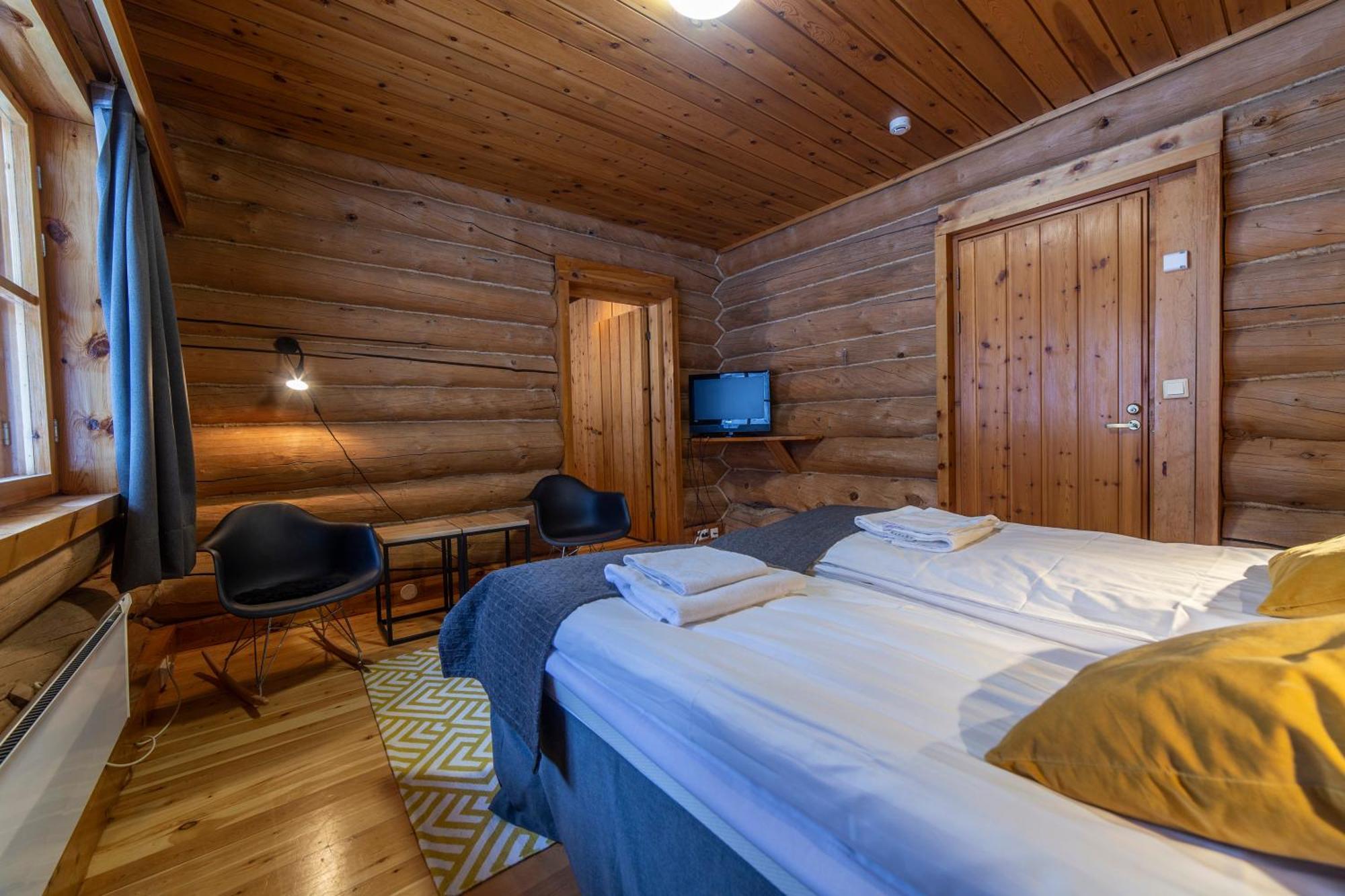 Kuukkeli Log Houses Aurora Resort Saariselkä Rum bild