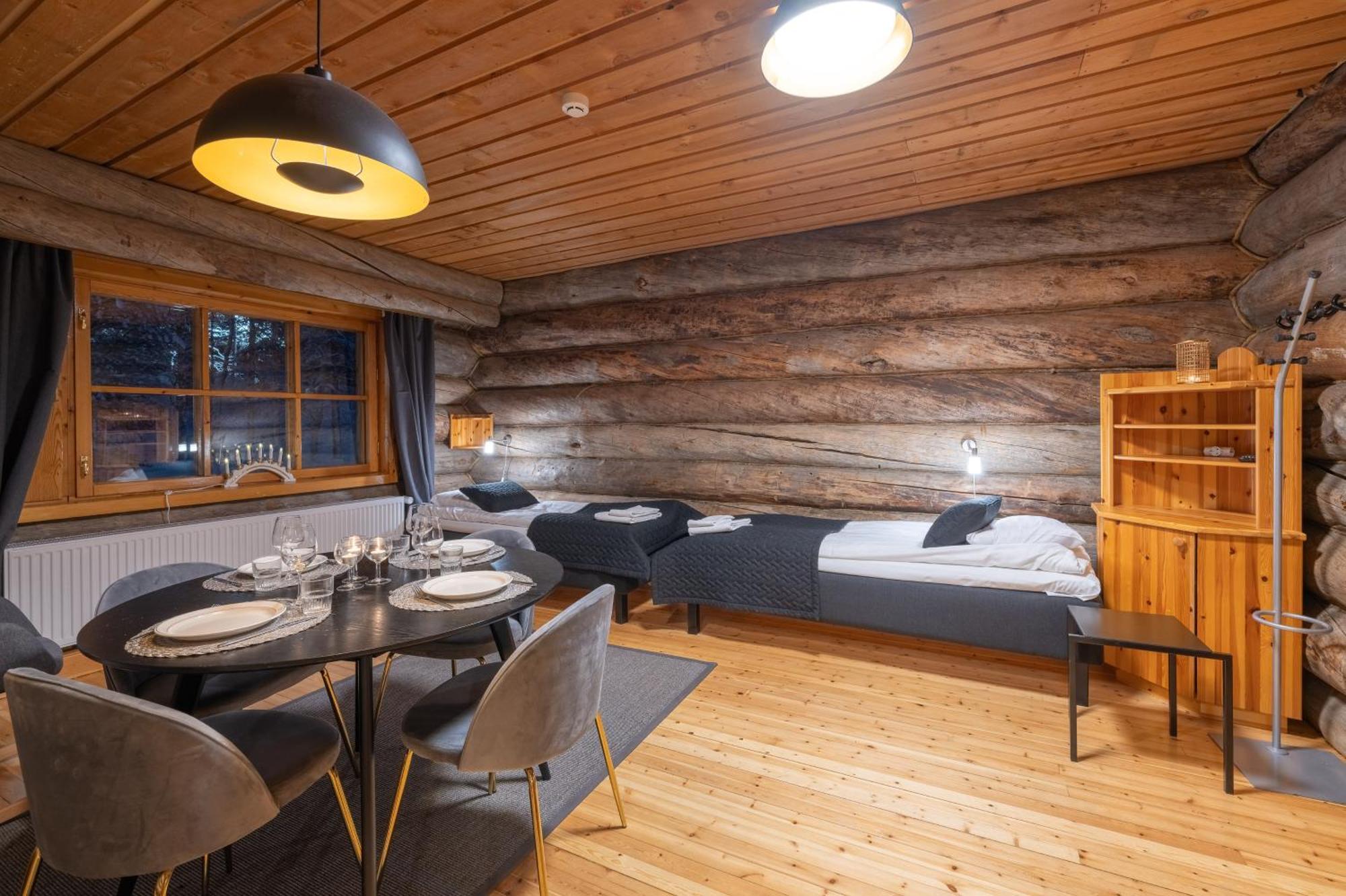 Kuukkeli Log Houses Aurora Resort Saariselkä Rum bild