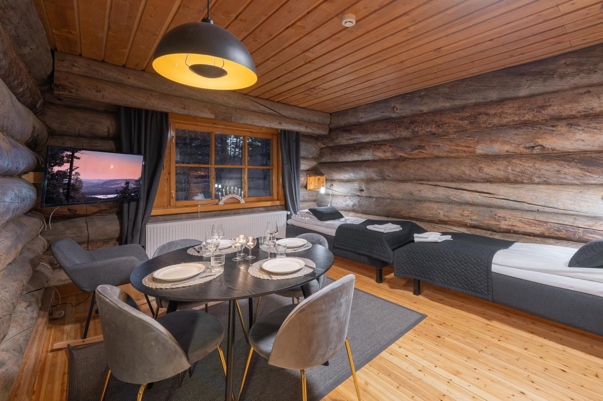Kuukkeli Log Houses Aurora Resort Saariselkä Exteriör bild